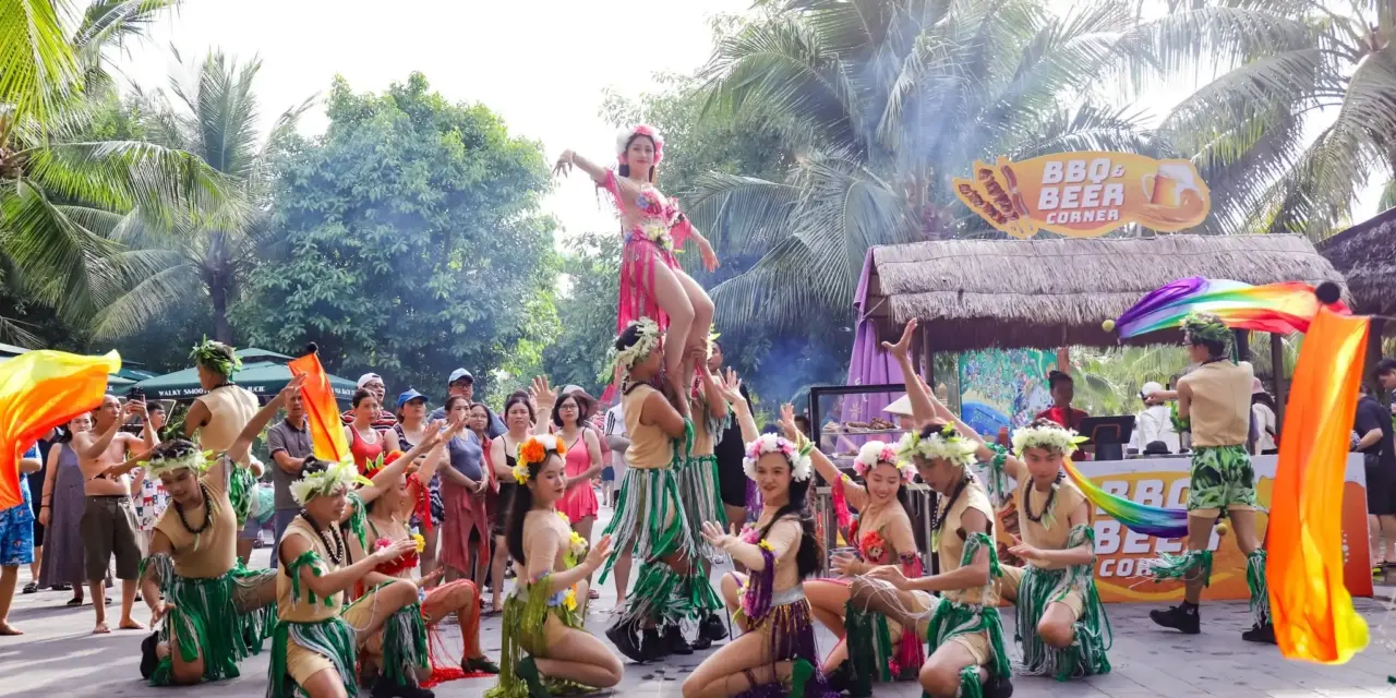 Khám phá 4 show diễn đặc sắc làm sống động mùa hè tại Nha Trang