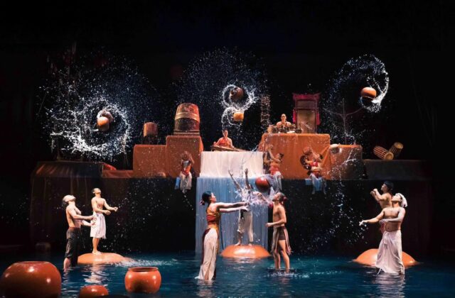 Khám Phá Chum Show – Trải Nghiệm Nghệ Thuật Đậm Đà Văn Hóa Tại Nha Trang