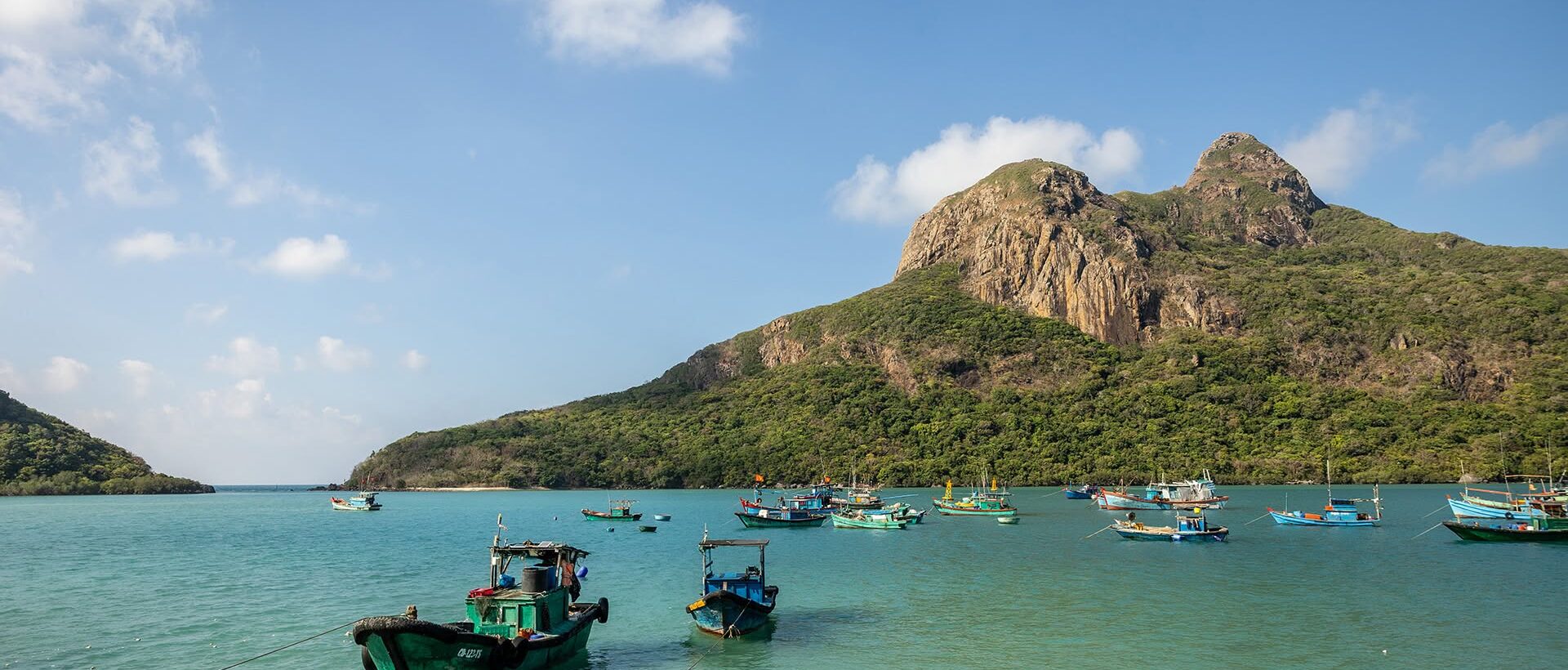 Khám Phá Côn Đảo: Hành Trình Trải Nghiệm Thiên Nhiên Và Lịch Sử Hấp Dẫn