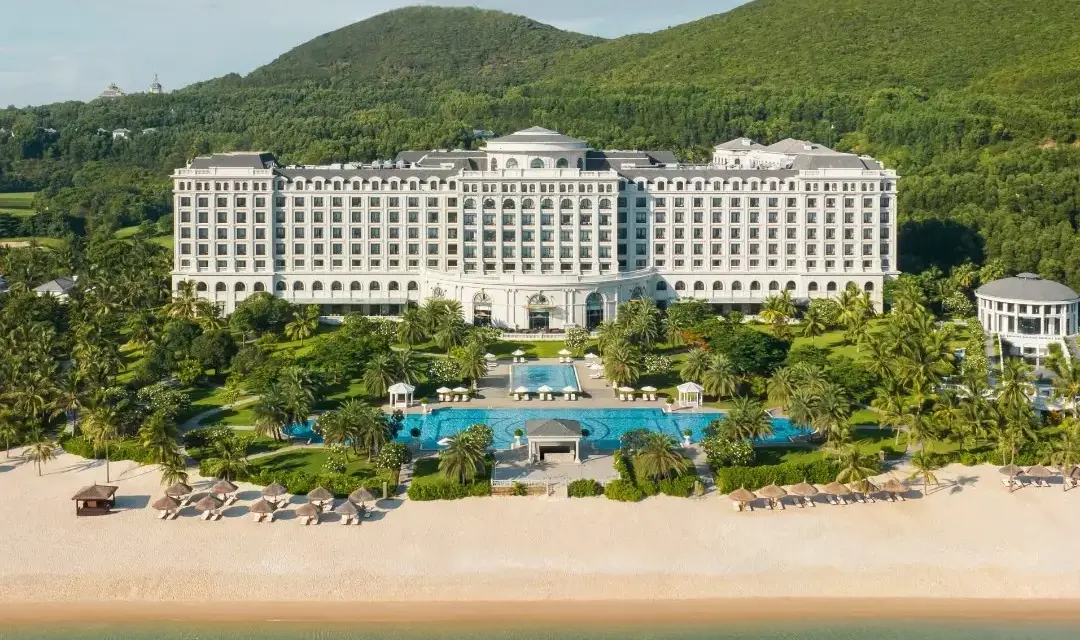 Khám phá mùa hè rực rỡ với thiên nhiên và trải nghiệm tại Nha Trang