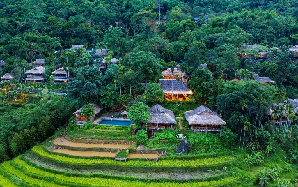Khám Phá Pù Luông Thanh Hóa: Cẩm Nang Nghỉ Dưỡng Với View Ruộng Bậc Thang Tuyệt Đẹp