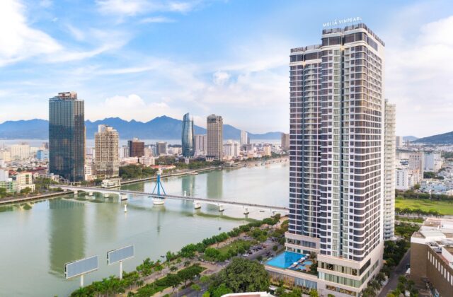Trải nghiệm nghỉ dưỡng sang trọng bên sông Hàn tại Đà Nẵng