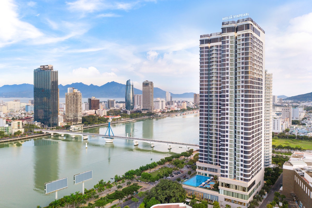 Trải nghiệm nghỉ dưỡng sang trọng bên sông Hàn tại Đà Nẵng